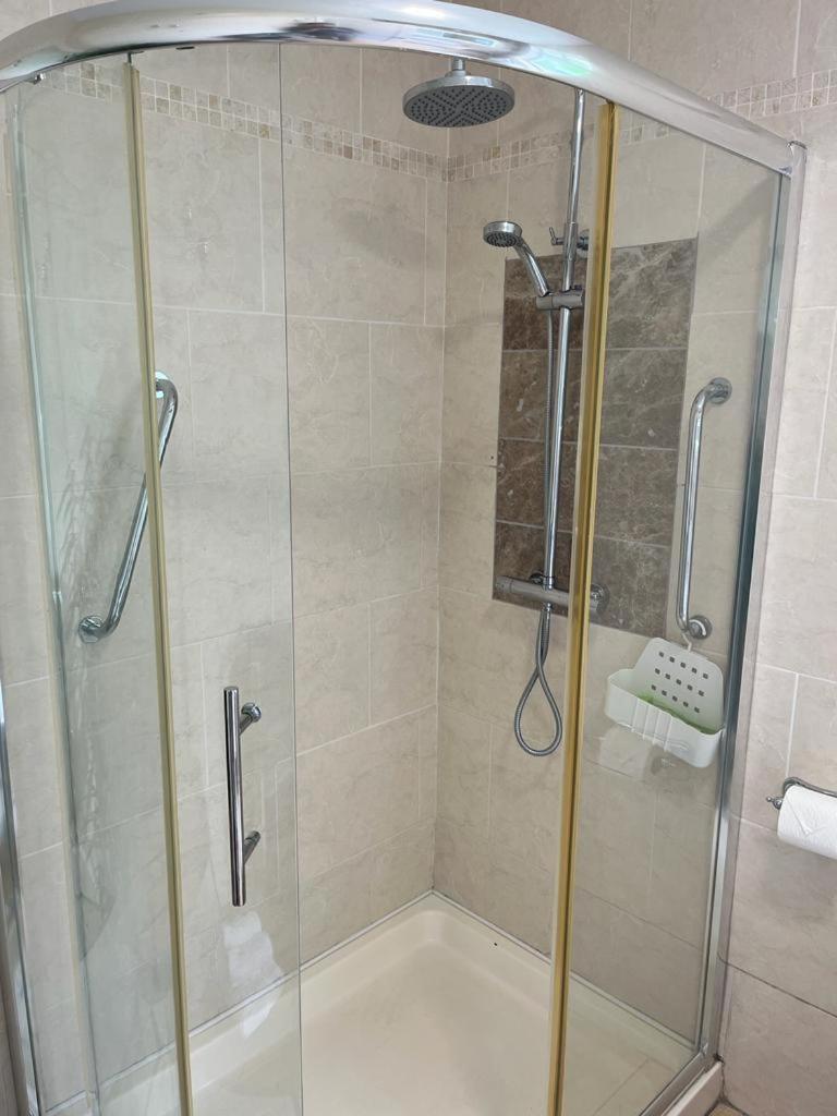 Studio Apartment Near Shannon Airport Exterior photo